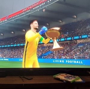 Meet your Posher, Javier